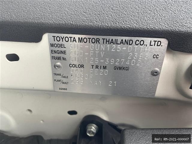 Vehicle photo 7