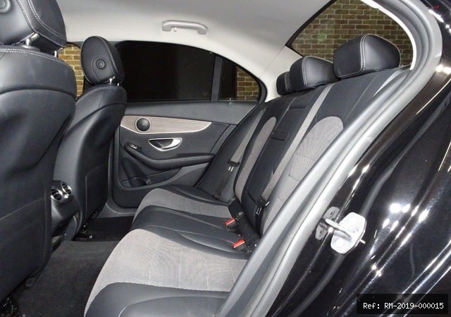 Vehicle photo 26