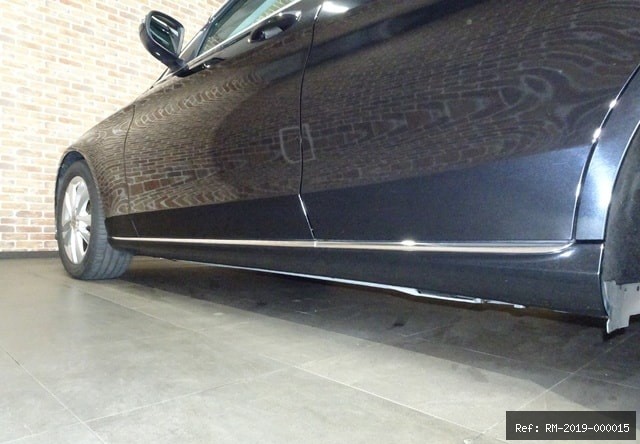 Vehicle photo 23