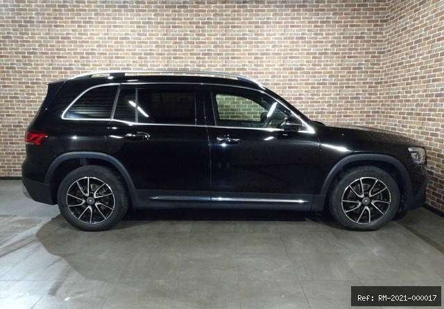 Vehicle photo 9