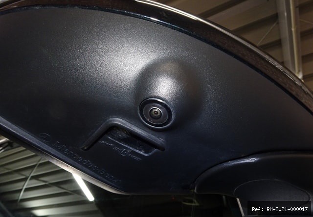 Vehicle photo 32