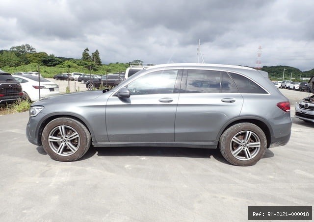 Vehicle photo 3