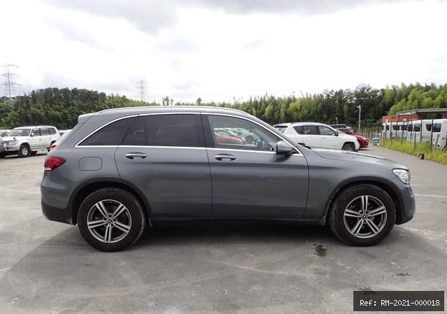 Vehicle photo 8