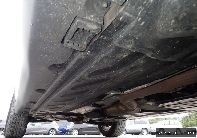 Vehicle photo 22