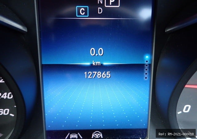 Vehicle photo 30