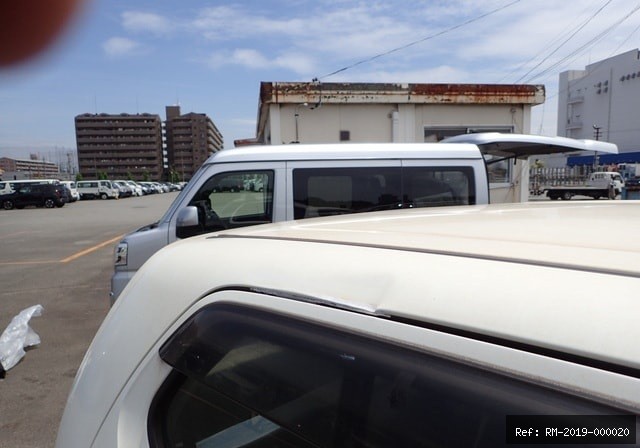 Vehicle photo 39