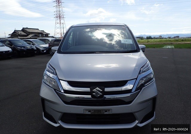 Vehicle photo 9