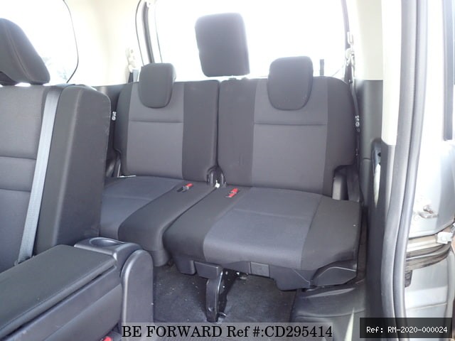 Vehicle photo 27