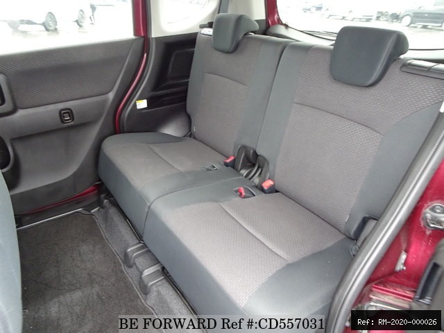 Vehicle photo 28