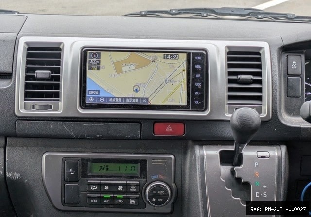 Vehicle photo 16