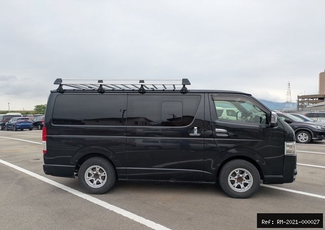 Vehicle photo 35