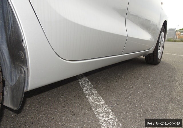 Vehicle photo 22