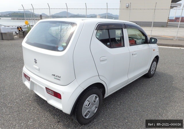 Vehicle photo 8
