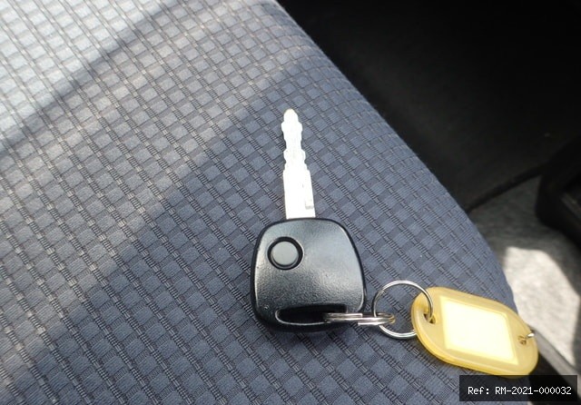 Vehicle photo 37