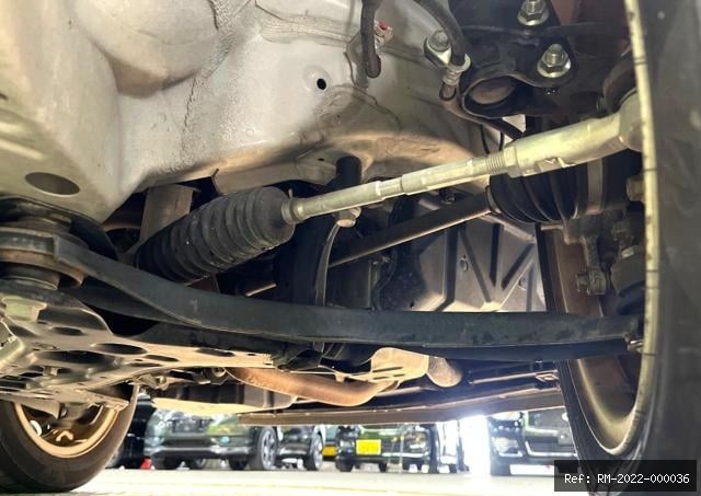 Vehicle photo 27